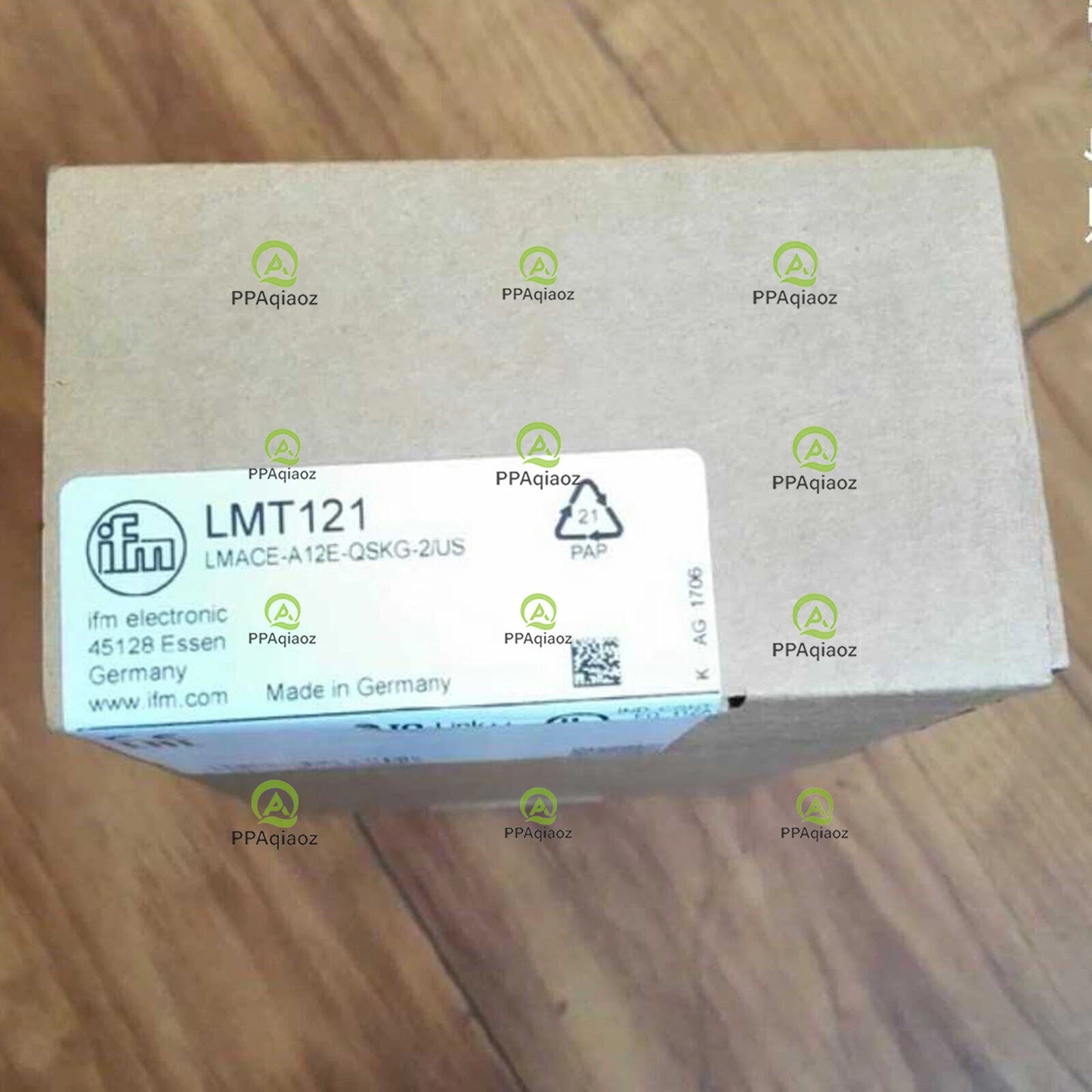 1PC  IFM LMT121 Pressure Switch LMT121 In Box ping