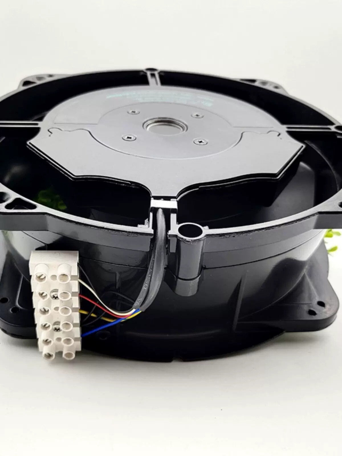 1/piece W2E208-BA20-01 230V 0.33/0.39A Inverter Axial Flow Cooling Fan