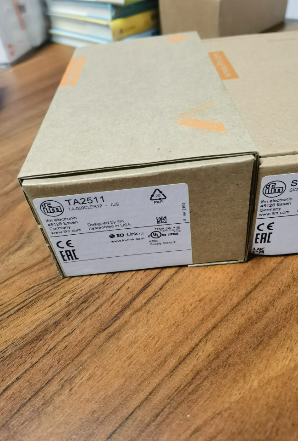 1pcs   IFM TA2511 Sensor