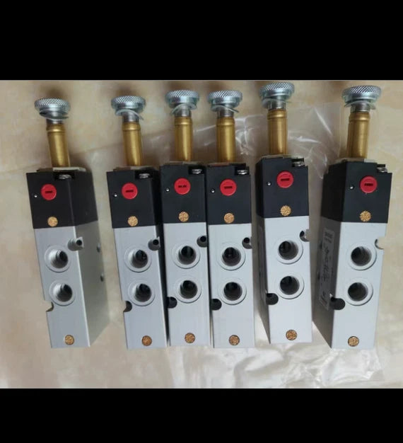. CAMOZZI solenoid valve 358-015-02 1PCS  shipping #P