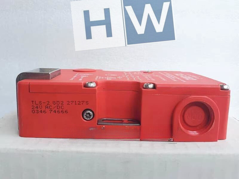 1PC  Safety Lock Door Switch TLS2-GD2 Quality Assurance