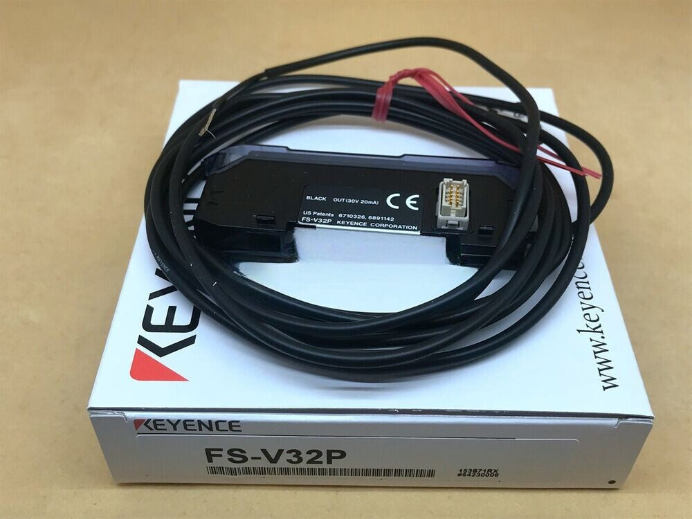 1pcs KEYENCE FS-V32P Fiber Amplifier Sensor   FSV32P