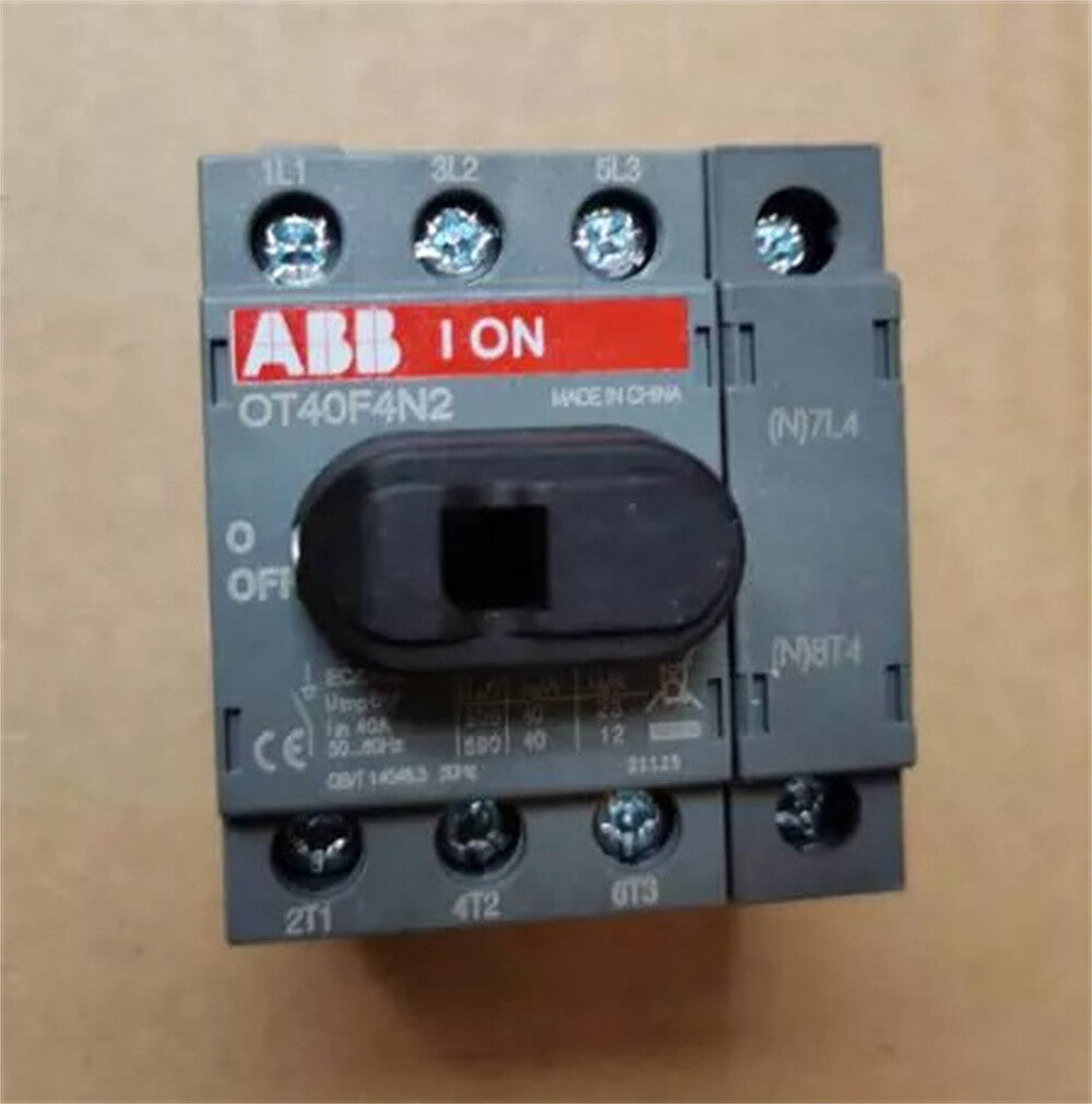 1/piece  ABB Guide Rail Installation Isolation Switch OT40F4N2 40A