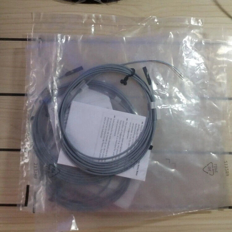 1x  FESTO Magnetic switch SMT-10M-PS-24V-E-2, 5-L-OE 551373