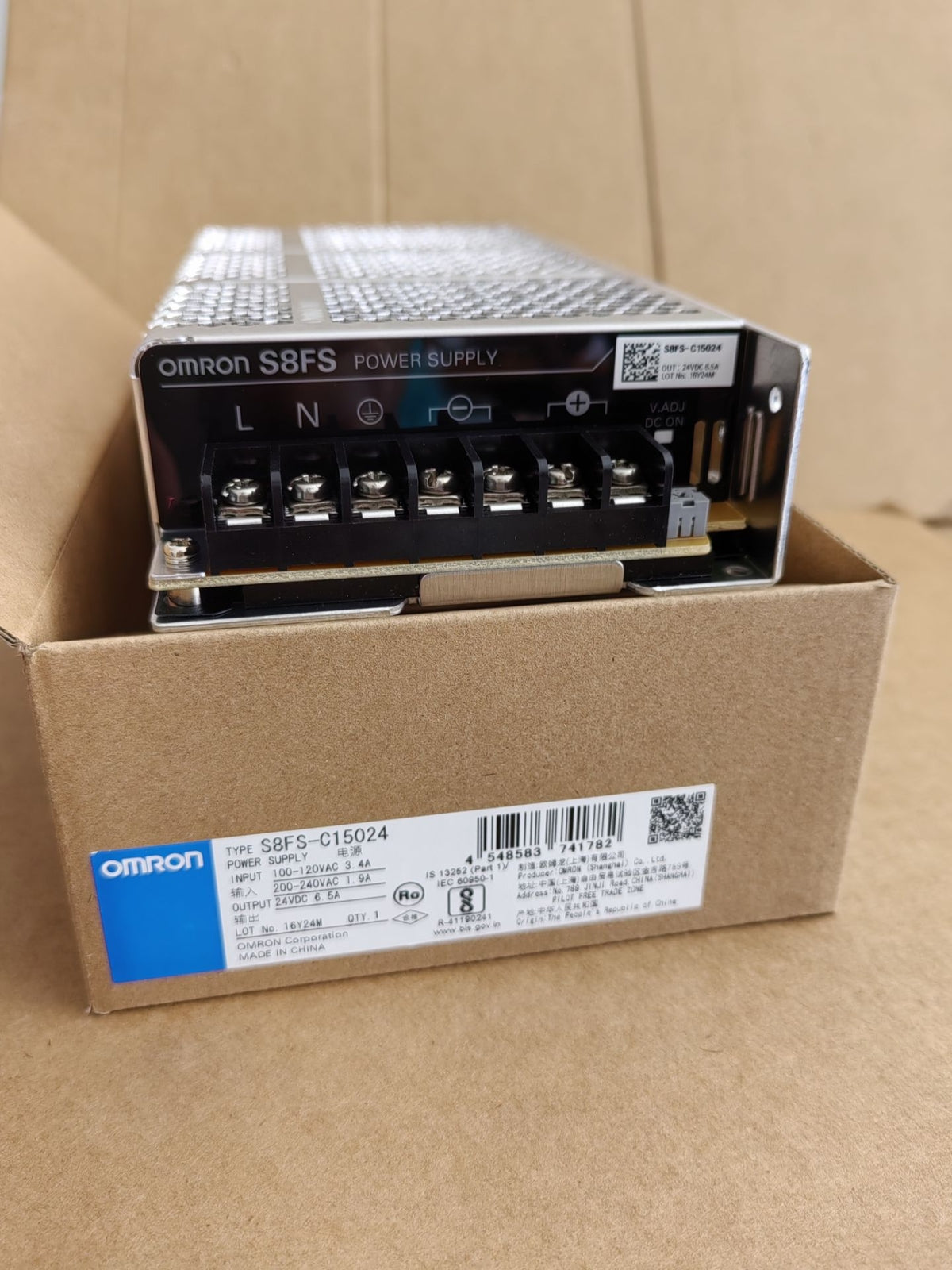 OMRON S8FS-C15024 150W 6.5A Switching Power DC24V .