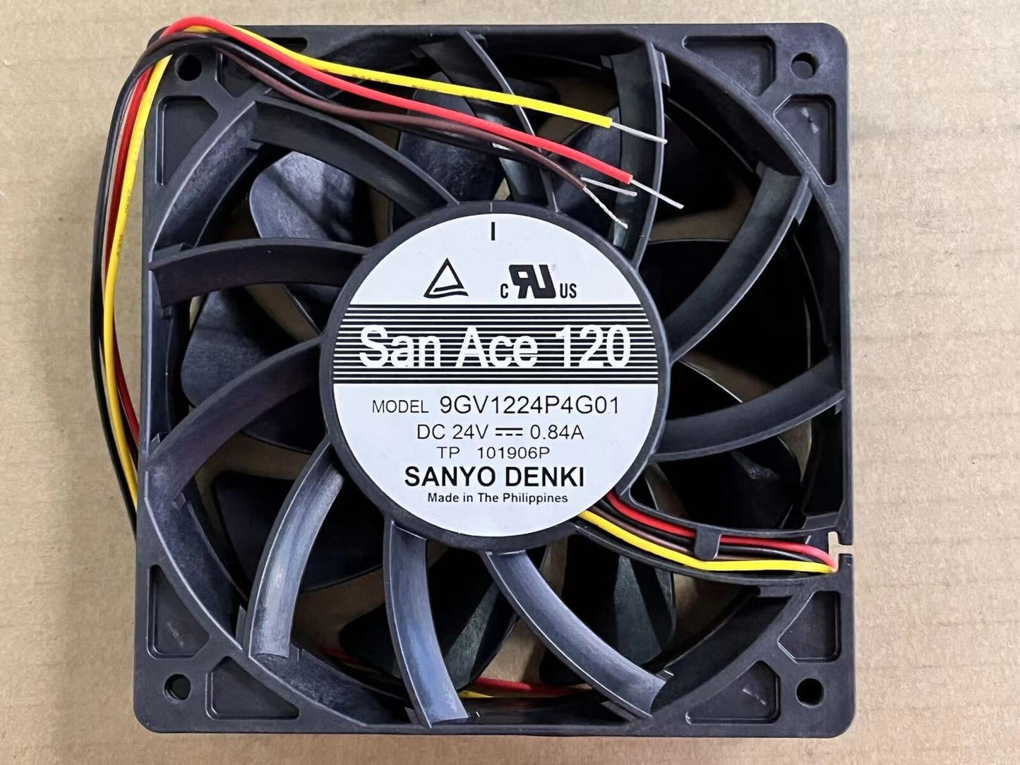 1pc 24v 0.84A 4-wire model: 9GV1224P4G01 cooling fan