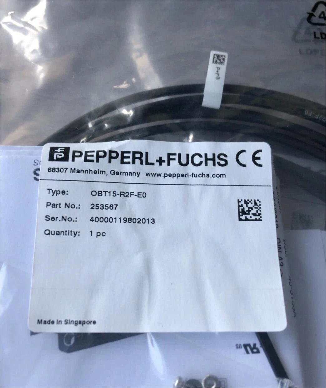 PEPPERL+FUCHS   OBT15-R2F-E0  253567    IN BAG . #P