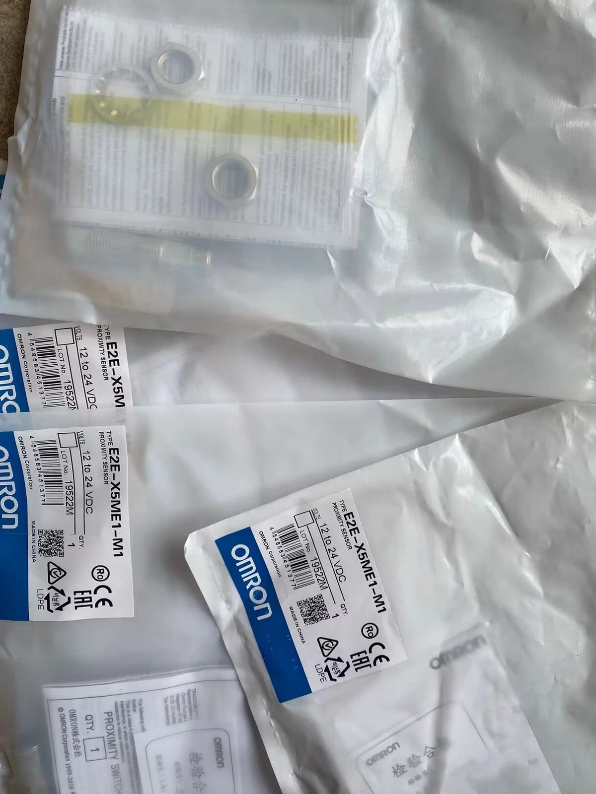 1pcs Omron   E2E-X5ME1-M1 Proximity Sensors #P