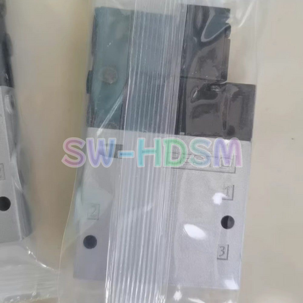 1PCS   for Festo CPE18-M1H-3GL-1/4 Valve Freight Free