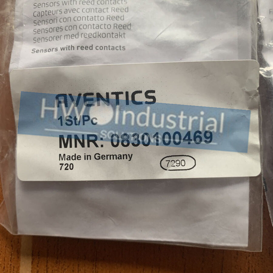 1PC  AVANTICS 0830100469 Magnetic Switch Sensor