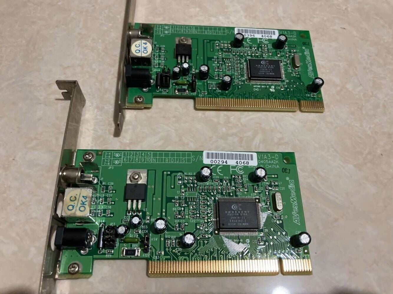 1Pcs  AverMedia V1A3-D V1A3-E Acquisition card