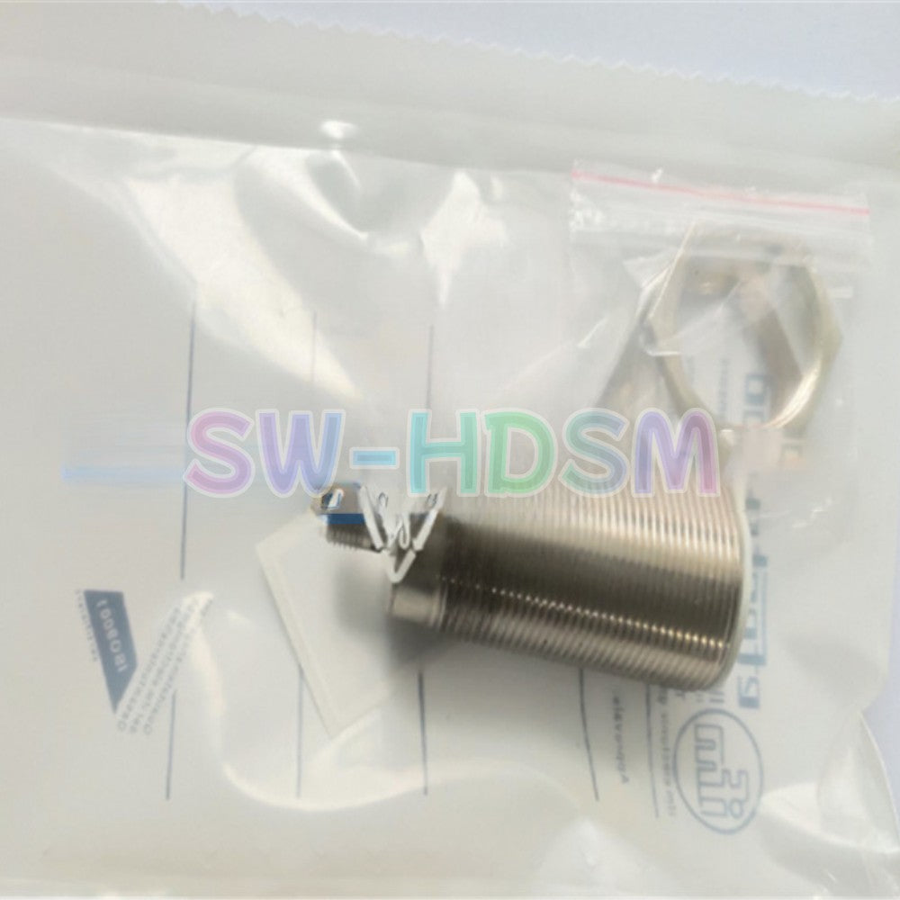 1PCS   for IFM Inductive Sensor IIC235 Inductive Switch Freight Free