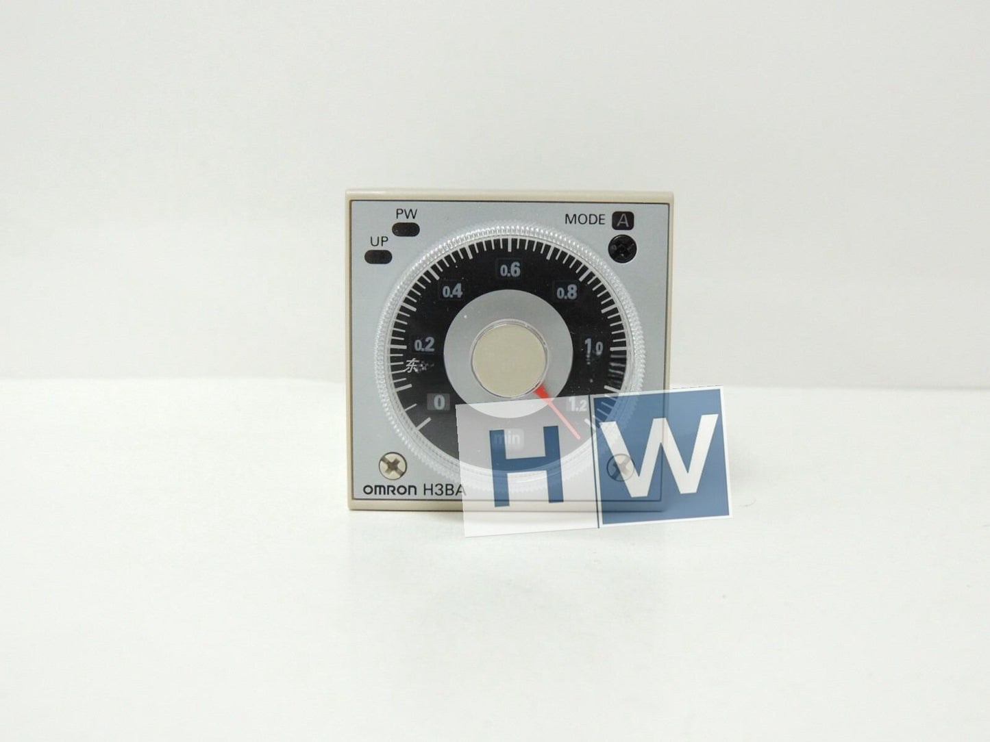 1PC  OMRON Power-on Delay Time Relay H3BA-N8H DC24V