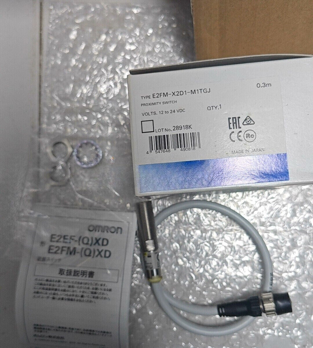1pc Omron E2FM-X2D1-M1TGJ   Proximity switches