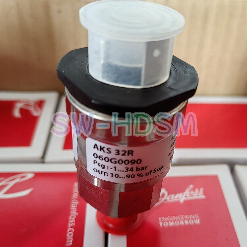 1PCS  for Danfoss AKS32R 060G0090 Pressure Sensor Freight Free