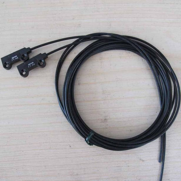 1PC  Panasonic SUNX FT-A8 Fiber Optic Sensor Free Shipping FTA8