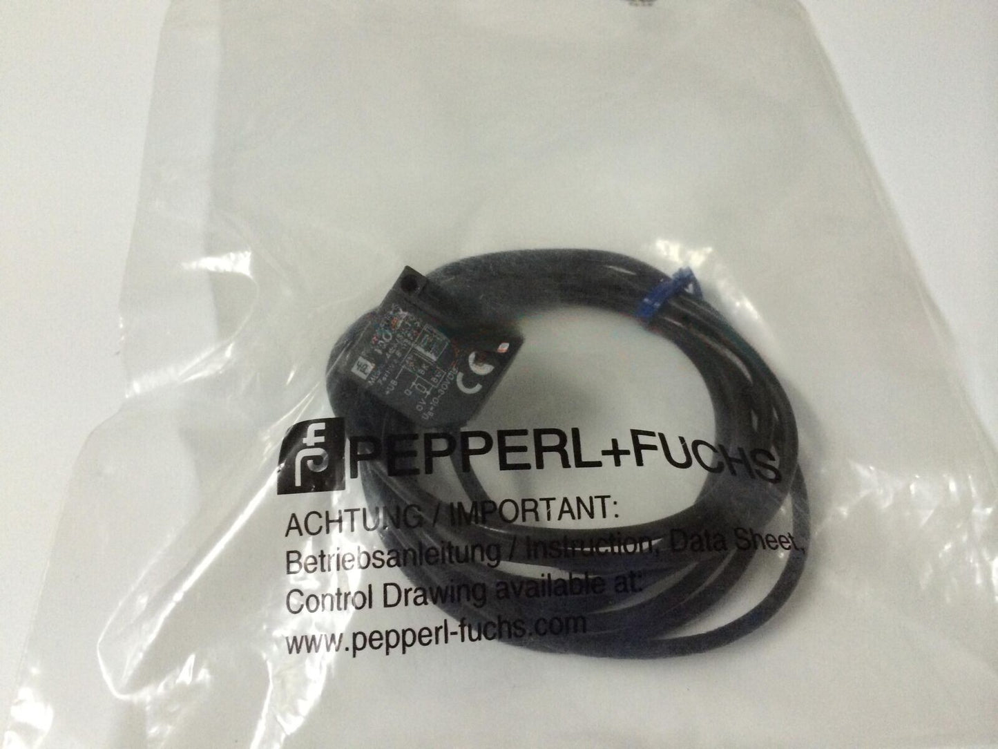 authentic P+F Fuchs ML5-8-400/32/115 photoelectric sensor switch