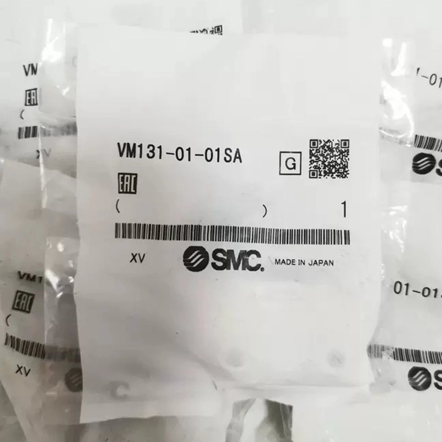 1PC  SMC VM131-01-01SA mechanical valve Free shipping #YP1 #P