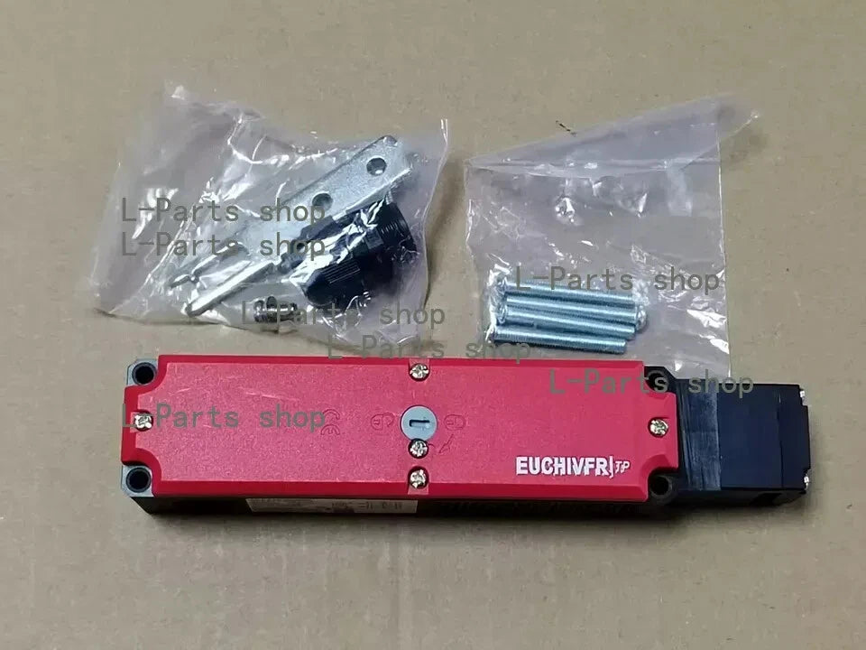 1PCS  for Euchner TP3-2131A024M 084142 Safety Switch Free Shipping #P