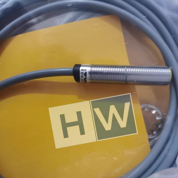 1PC   TURCK Inductive Sensor BIM-M12E-AG4X Proximity Switch