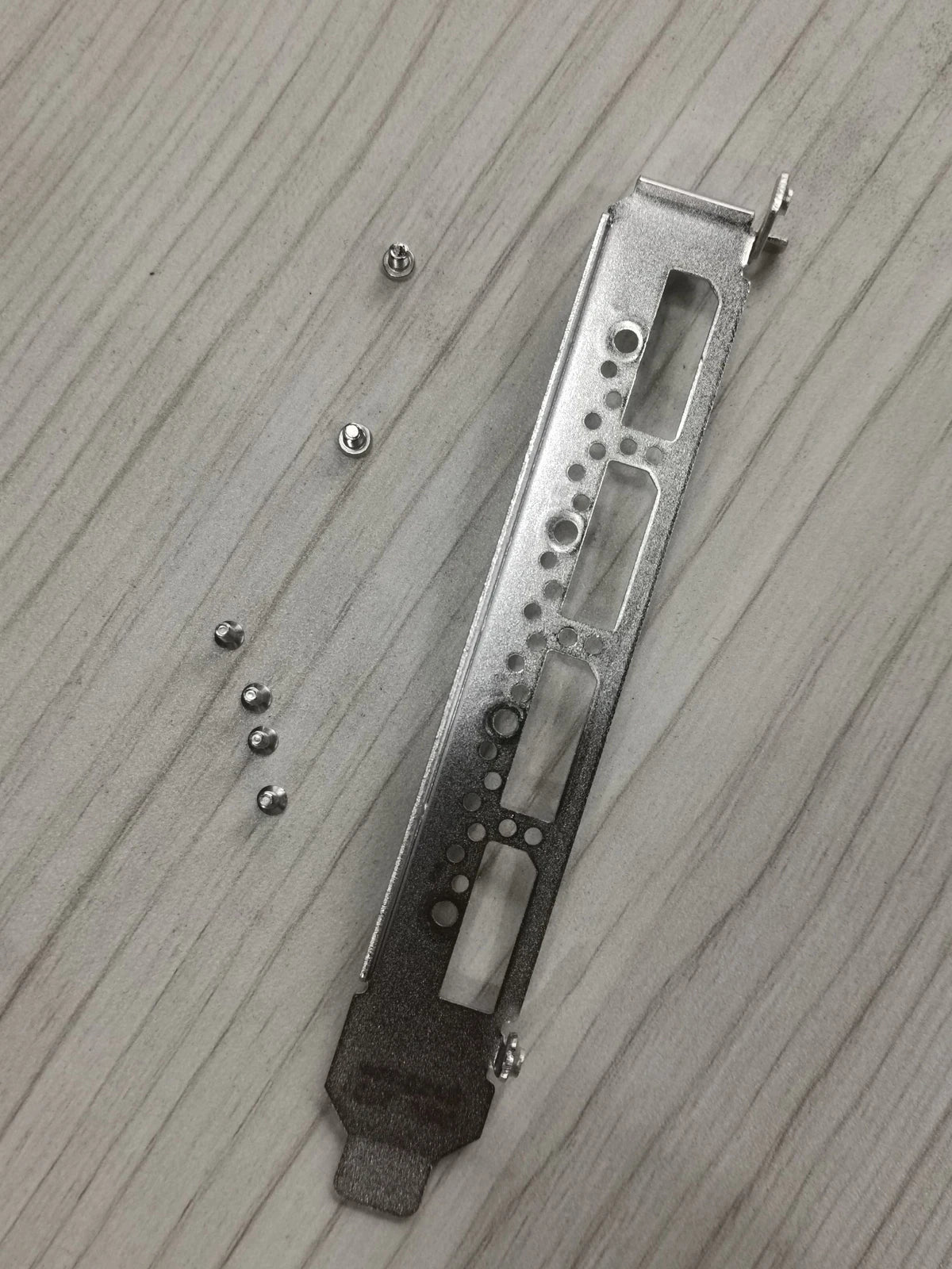 Bracket For NVIDIA Quadro P2000 P2200 M2000 Professional Graphics Card