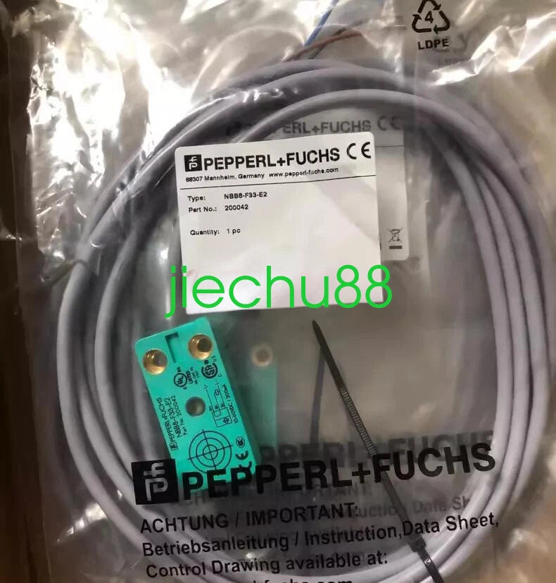 1PCS  For PEPPERL+FUCHS NBB8-F33-E2 Proximity Sensor Fast delivery #P