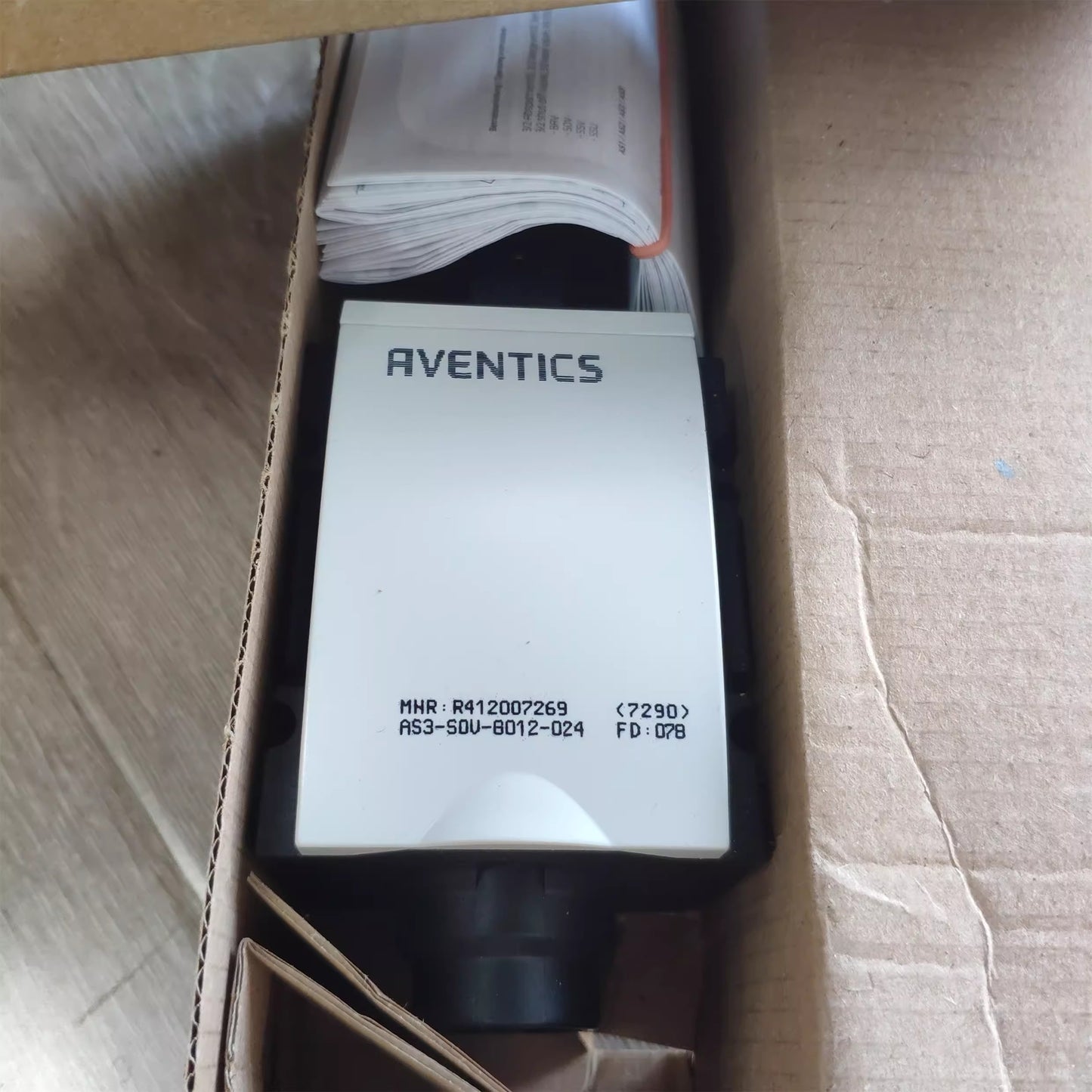 1pcs  AVENTICS Two-position Three-way Reversing Valve R412007269 AS3