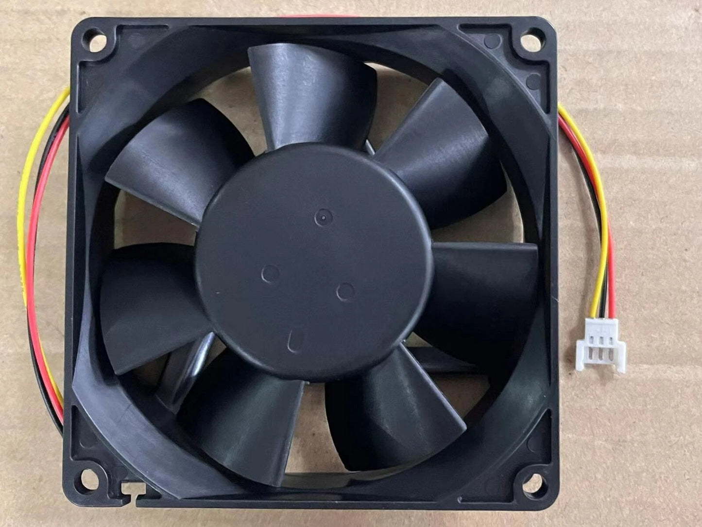 Mitsubishi inverter cooling fan MMF-09C24TS-YM4 24VDC 0.20A 3wires
