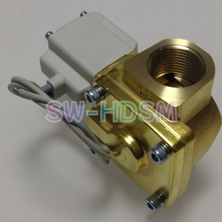 1PCS  for SMC Solenoid Valve VXD252LZ1B Freight Free