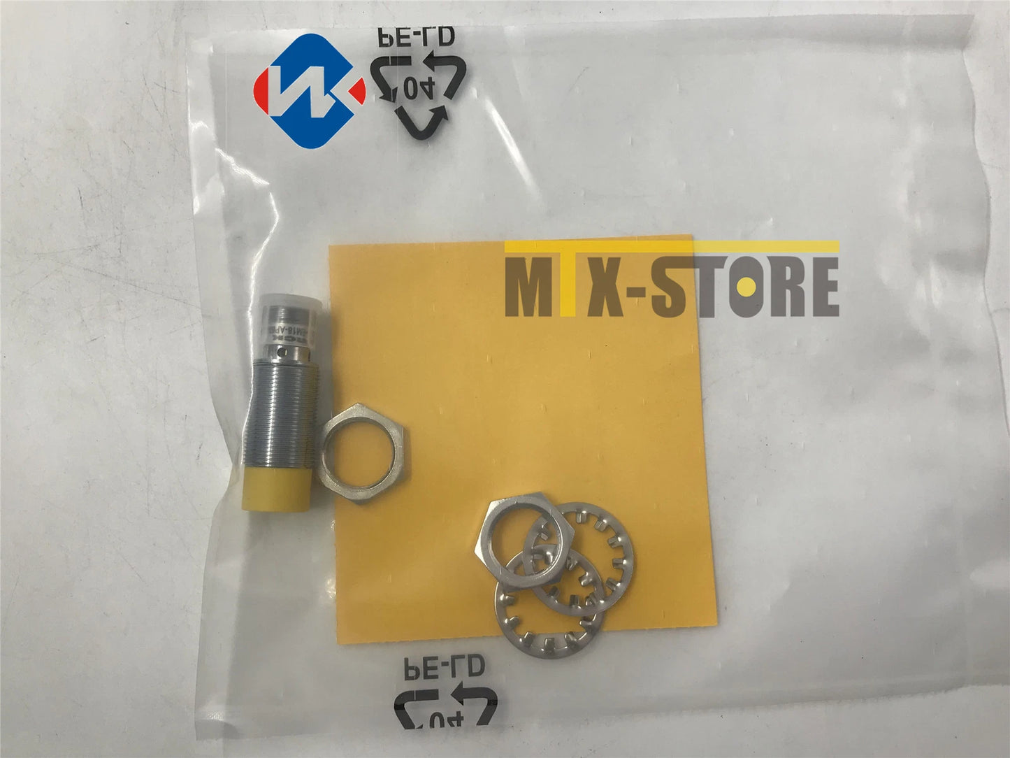 1PCS  Turck Ni12U-EM18-AP6X-H1141 Switch Sensor&Proximity Switch #P