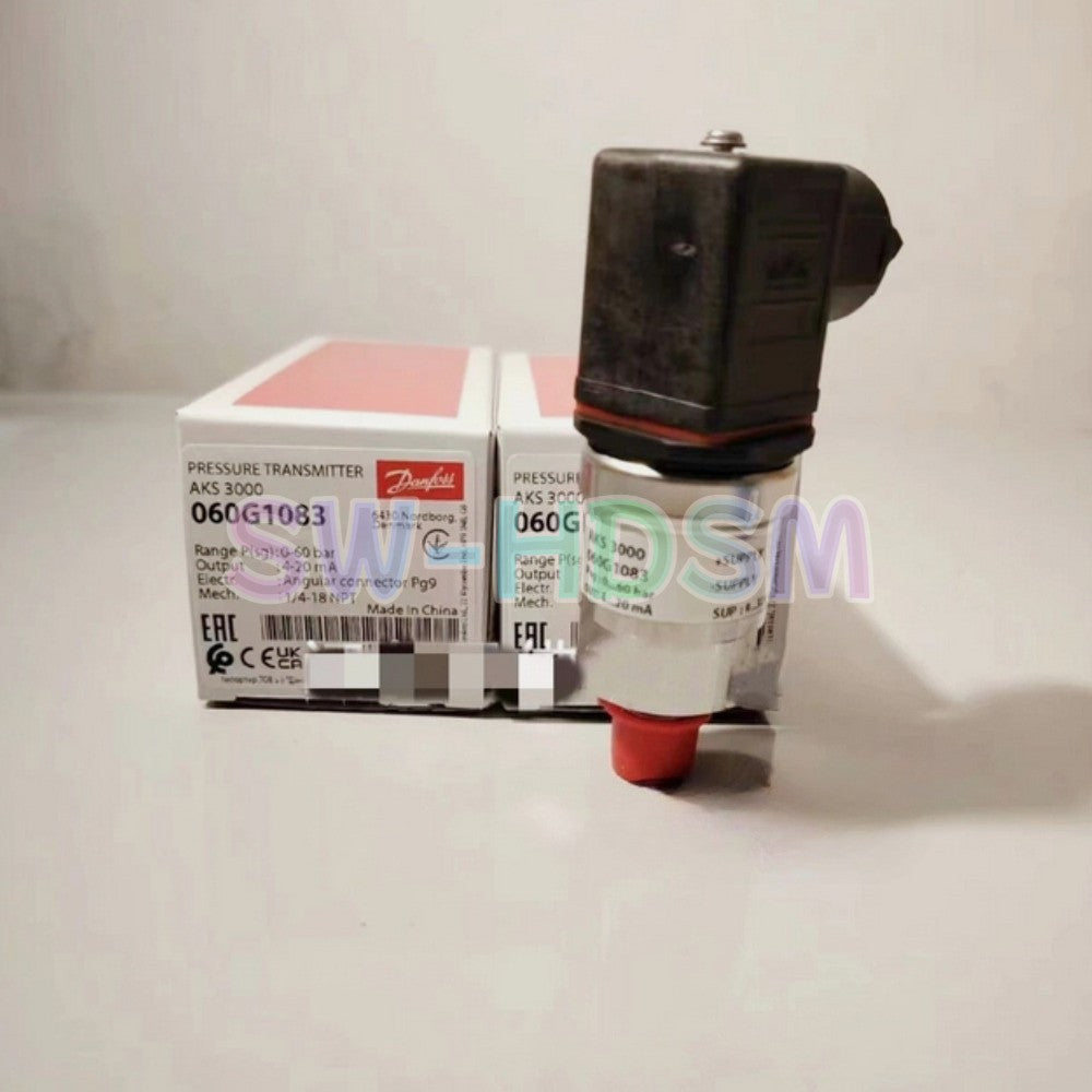 1PCS  for Danfoss AKS3000 060G1083 Pressure Transmitter Freight Free