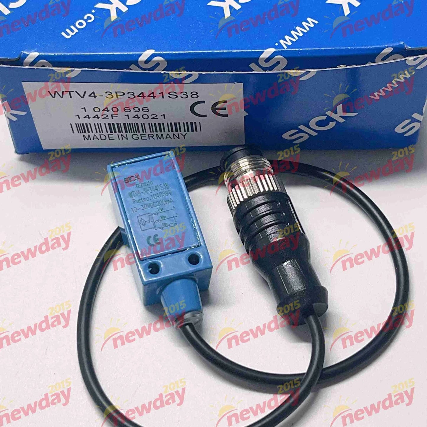 1PCS  For  WTV4-3P3441S38  Photoelectric switch sensor