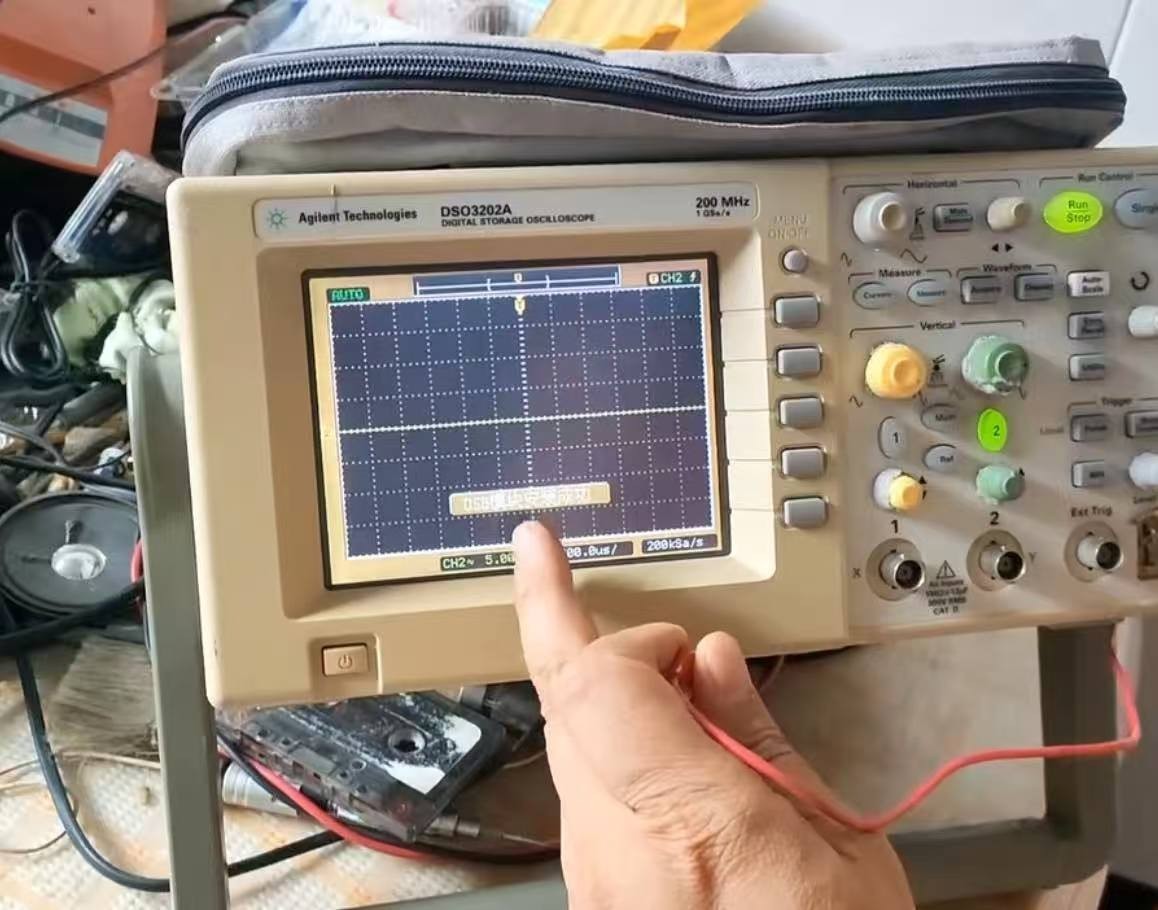 AGILENT (HP) DSO3202A 200 MHz 2 CHANNEL DIGITAL OSCILLOSCOPE Free shipping