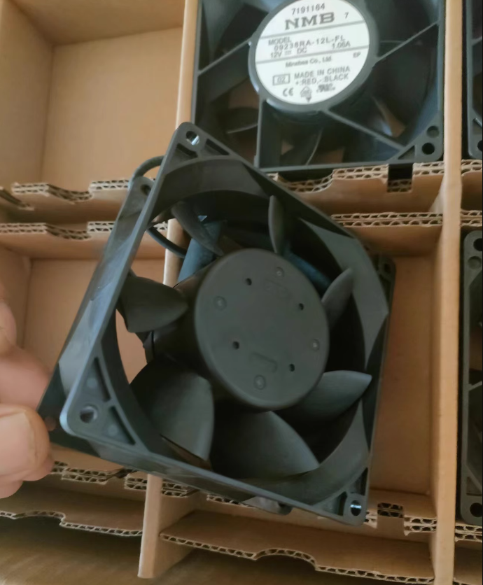 For NMB 09238RA-12L-FL 12V 1.06A large air volume 9038 three wire cooling fan