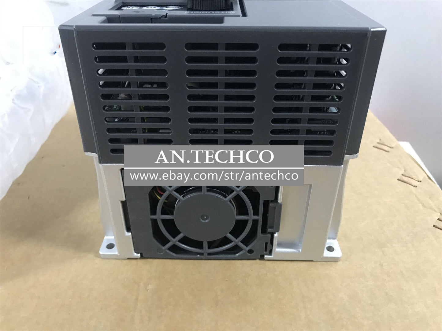 1pcs For Mitsubishi FR-E740-3.7K-CHT Inverter