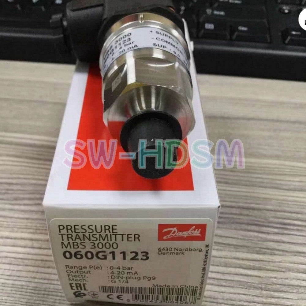 1PCS   for Danfoss Pressure Transmitter 060G1123 0-4bar Freight Free