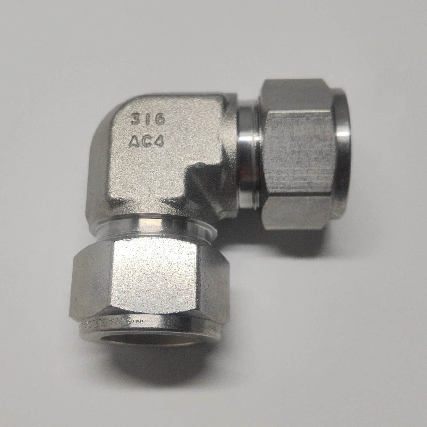 1PC Stainless Steel Tube Fitting   SS-1210-9