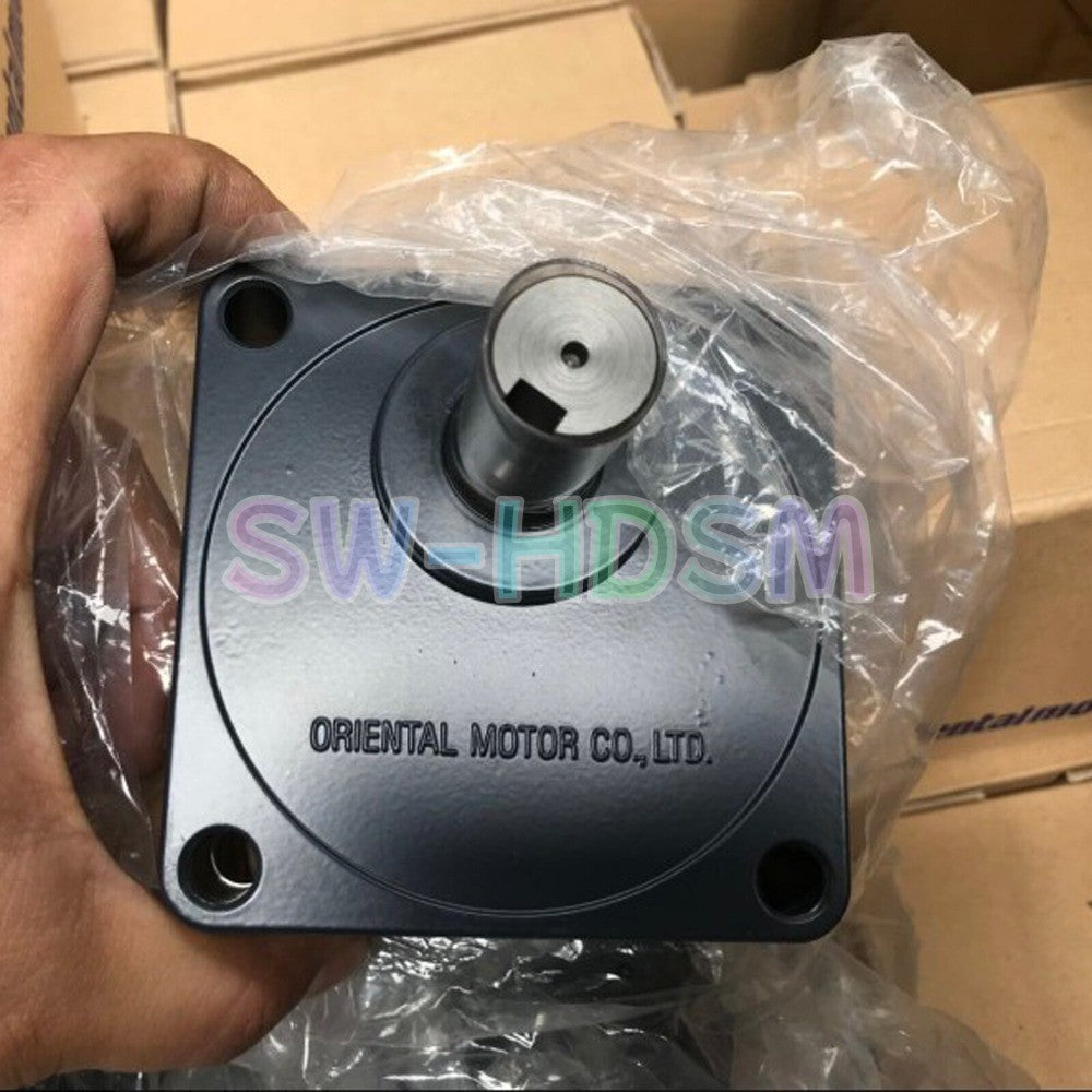 1PCS  for Oriental VEXTA Reducer Motor GFB5G5 Freight Free