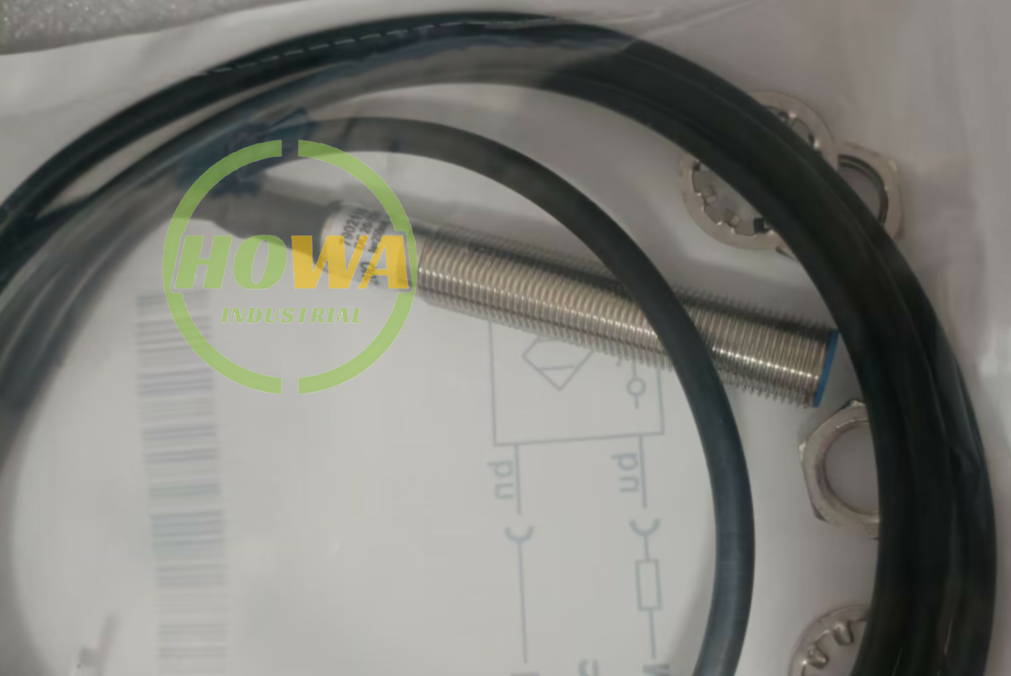1Pc  Inductive proximity switch sensor IM12-02BAS-ZU0 7902118 IM12-02BAS-ZUO