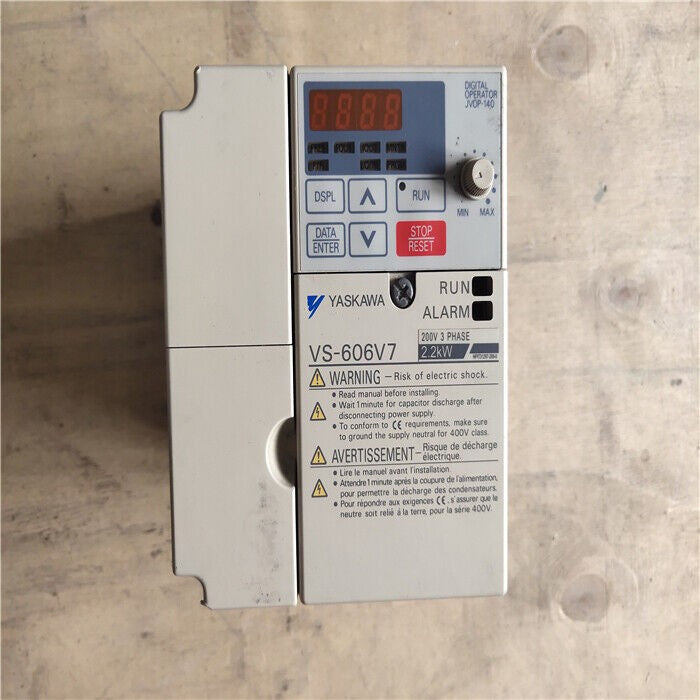 1pcs  yaskawa CIMR-V7AT22P2 2.2KW 220V Fast shipping