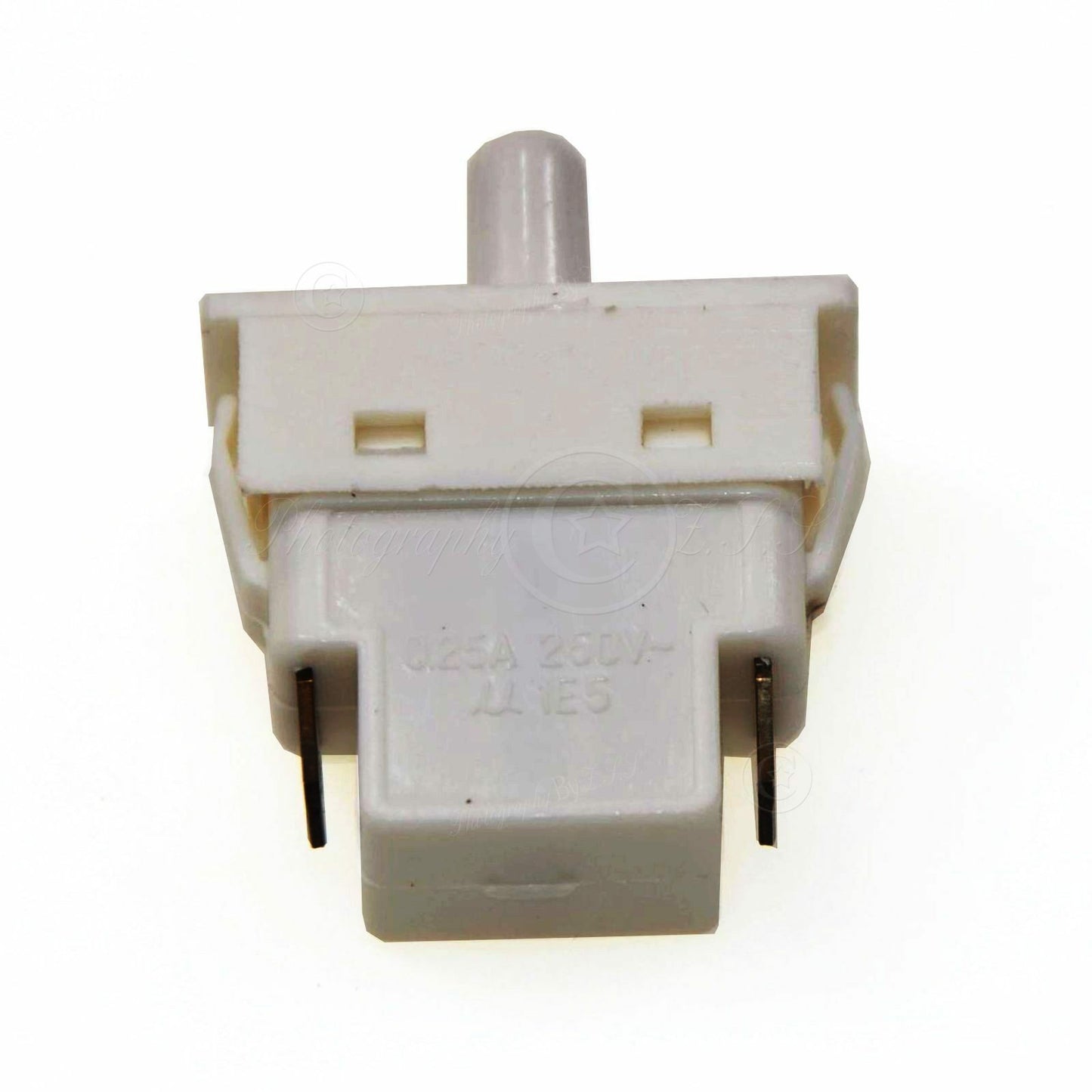 2x Universal JL-06 Refrigerator Door Gated Light Switch Replacement Fridge Parts