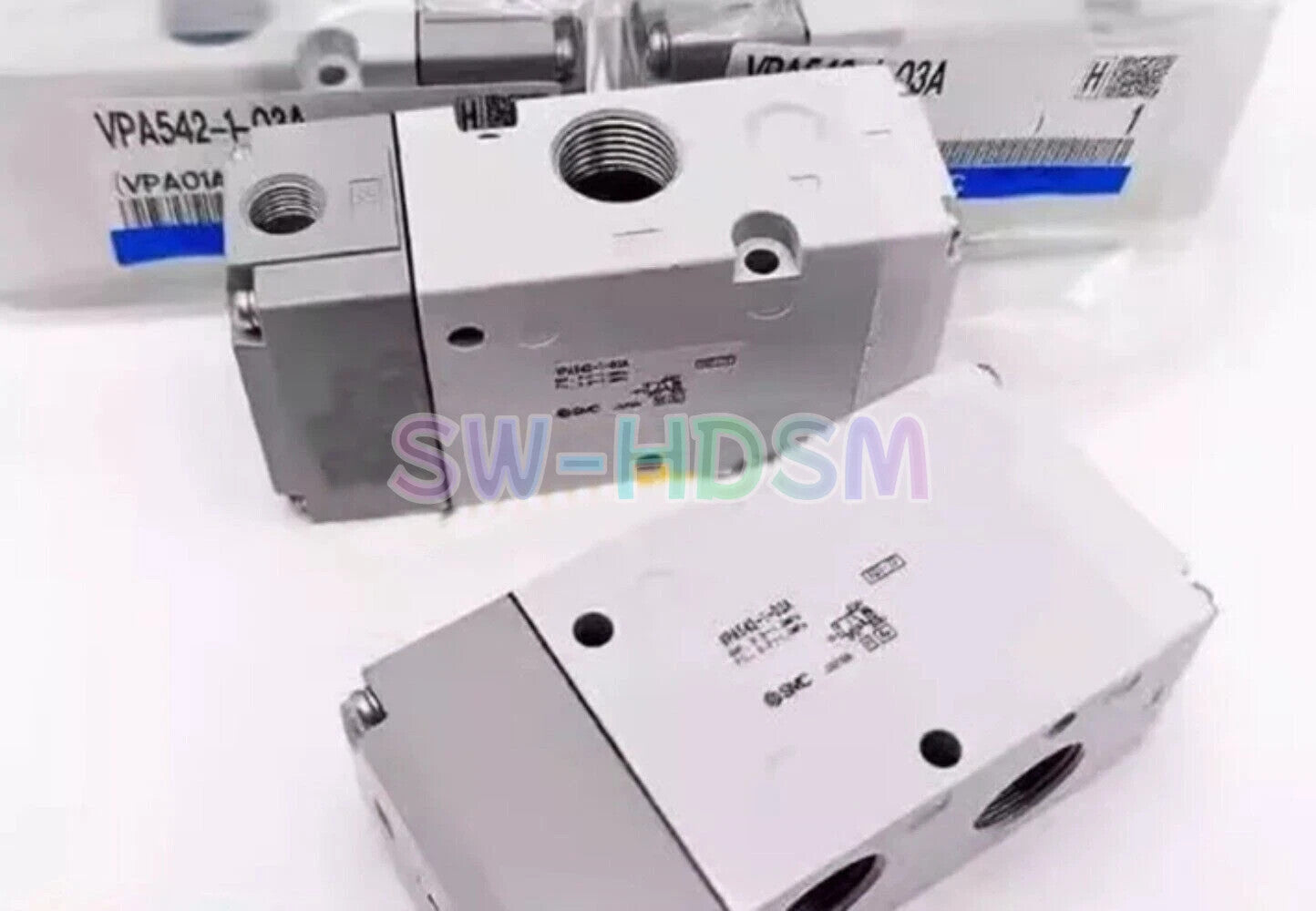 1PCS  Fit for SMC Solenoid valve VPA742V-1-04A freight free