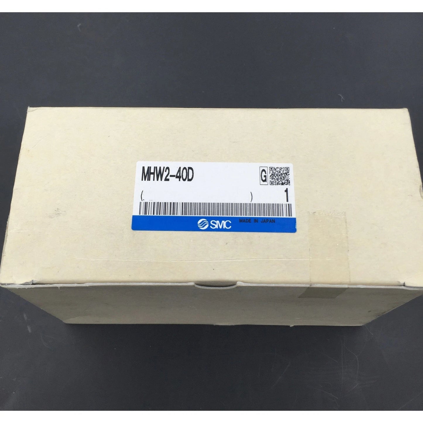 one  SMC MHW2-40D Finger gripper cylinder Quality assurance #P