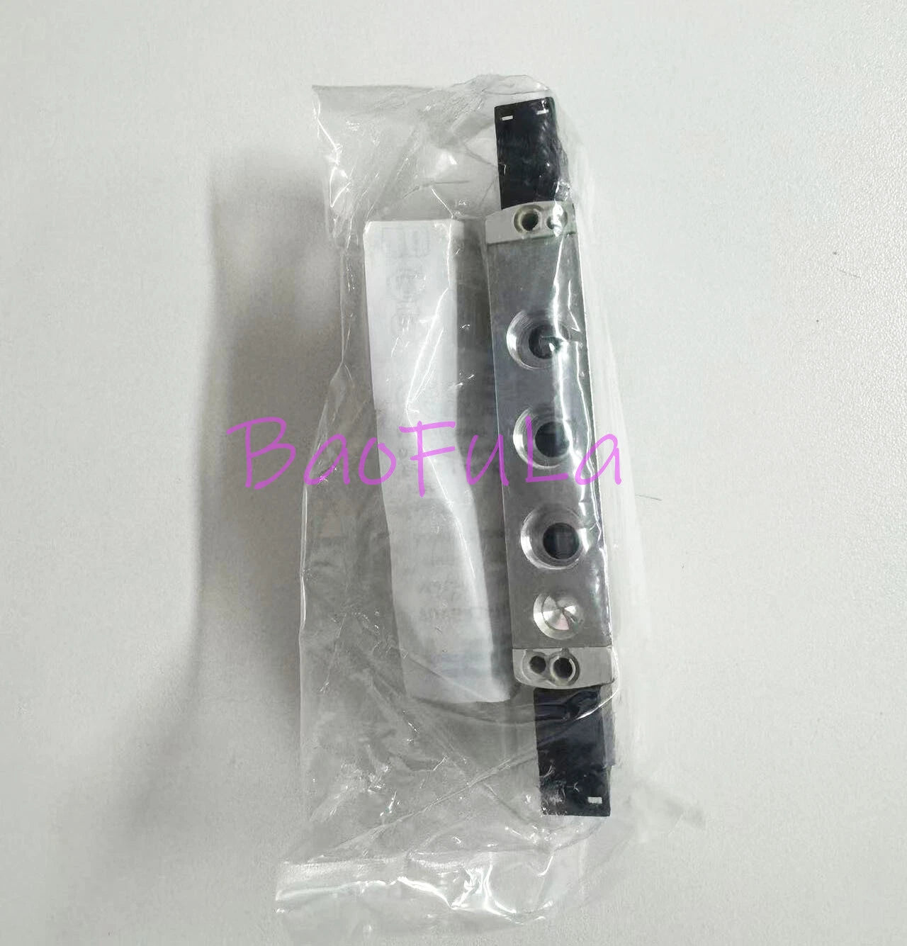 1PCS  FESTO solenoid valve VUVG-L14-T32C-AT-G18-1P3 566496 #P