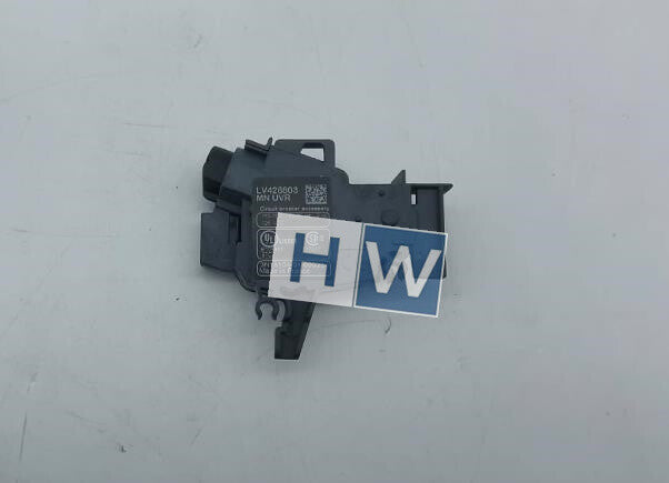 1PC  Circuit Breaker Undervoltage Coil MN UVR 110-130V-125VDC LV426803