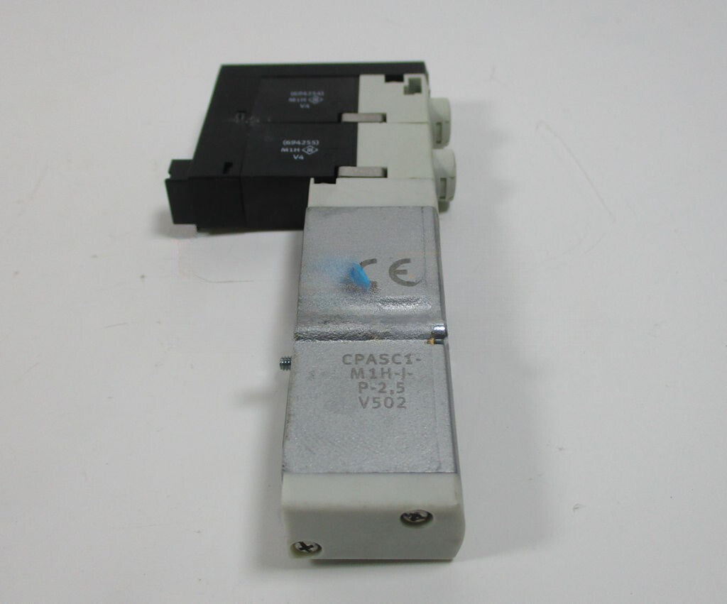 1PC For FESTO CPASC1-M1H-J-P-2.5 526992 Solenoid Valve