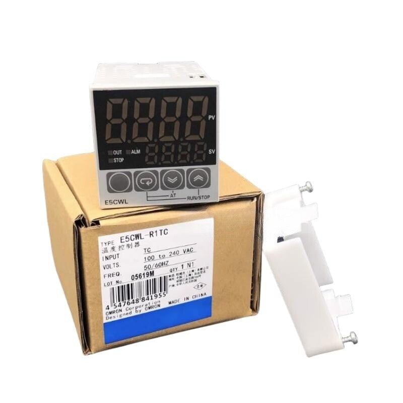 1PC  Omron Temperature Controller E5CWL-R1TC