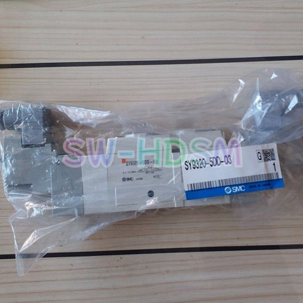 1PCS  SMC SY9320-5DD-03 Solenoid Valve SY9320-5DD-03 Freight Free
