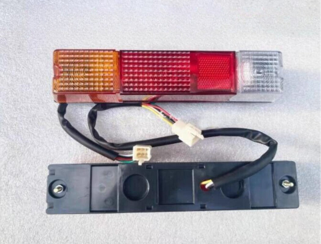 1PC Rear Lamp 12V Combination for Forklift Series 5&6 56620-13200-71