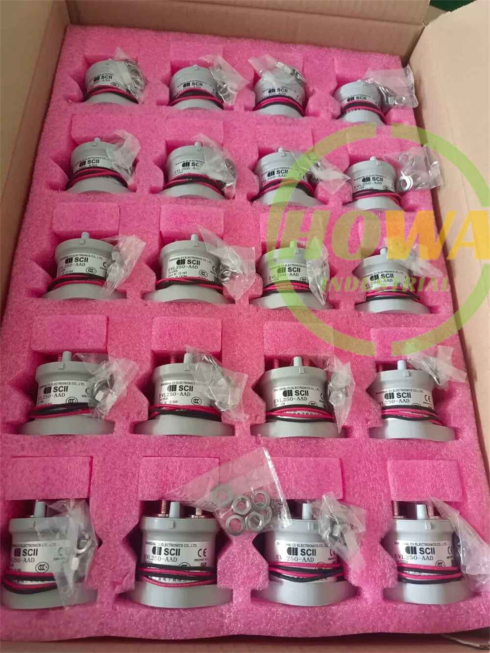 1/piece  SCll High-voltage DC Contactor EVL250-AAD Coil 12-24V 900V250A Relay